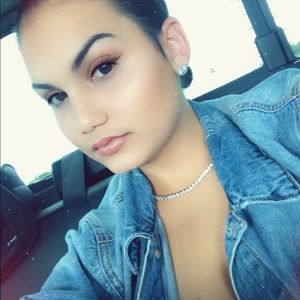 Meet your Posher, Christine